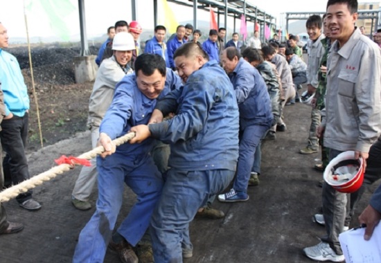 寶泰隆公司慶國慶拔河比賽