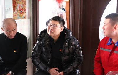 溫情走訪送祝福 節(jié)前慰問(wèn)暖人心|寶泰隆開展“春節(jié)送溫暖 慰問(wèn)暖人心”活動(dòng)